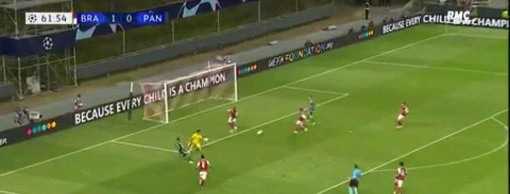 Viral μέχρι και στο Reddit - Τον γύρο του κόσμου κάνει η ευκαιρία που έχασε ο Σπόραρ