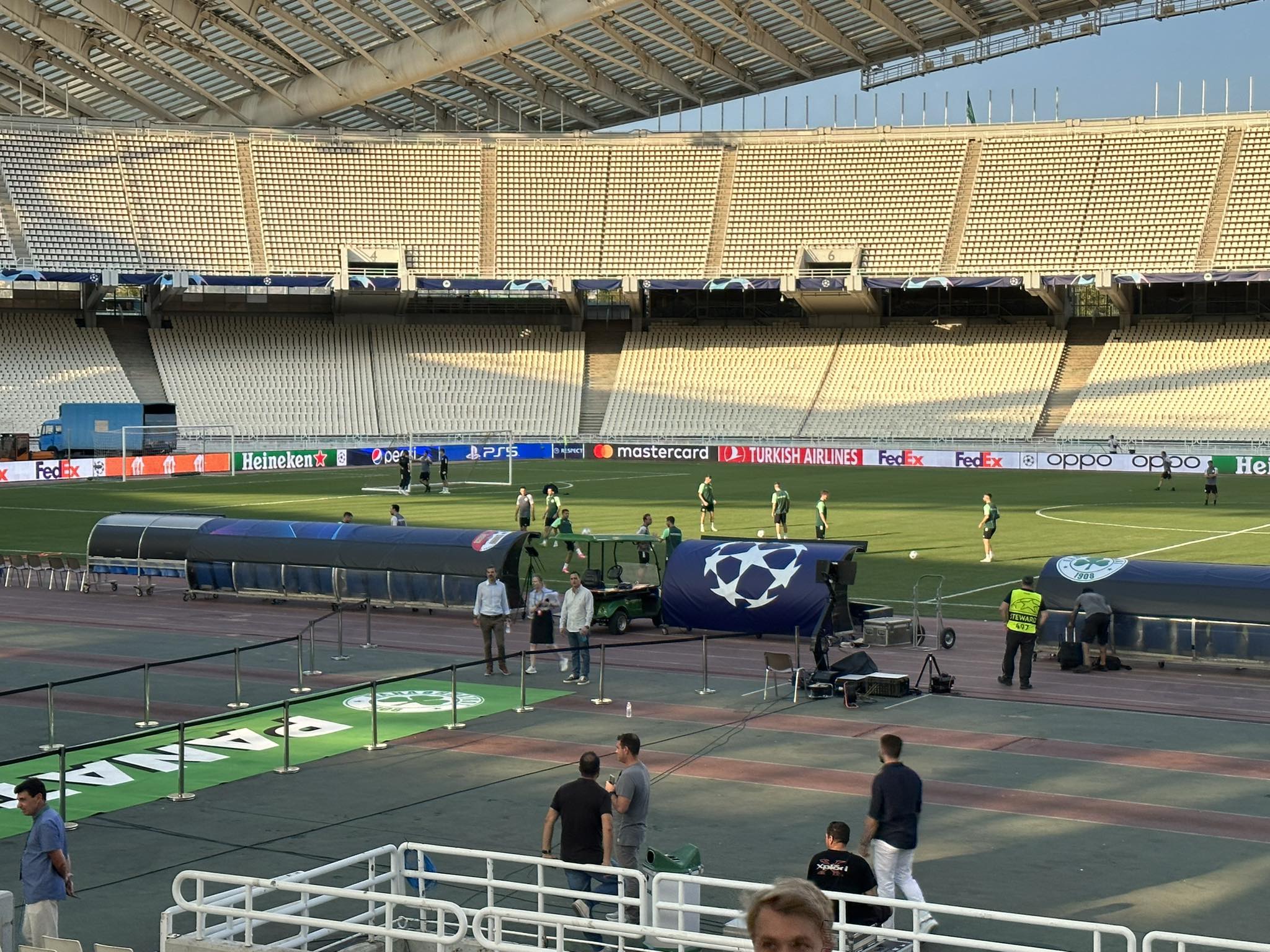 Φόρεσε τα ευρωπαϊκά του το ΟΑΚΑ - Φωτογραφίες και βίντεο από την προπόνηση