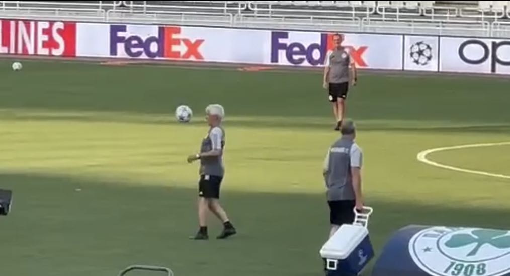 Μαγικά στο ΟΑΚΑ: Ο Ιβάν σε τρομερή φόρμα με τη μπάλα! (vid)