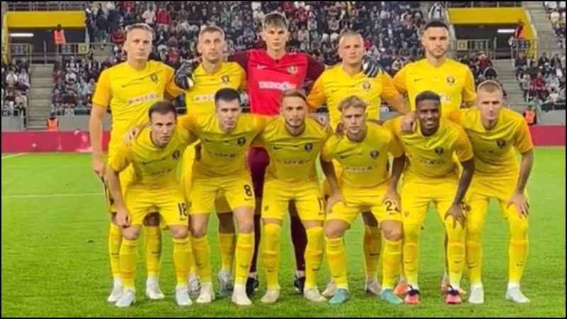 Ευρώπη... τέλος για τη Ντνίπρο, «έφαγε» και τρεις κόκκινες κάρτες!