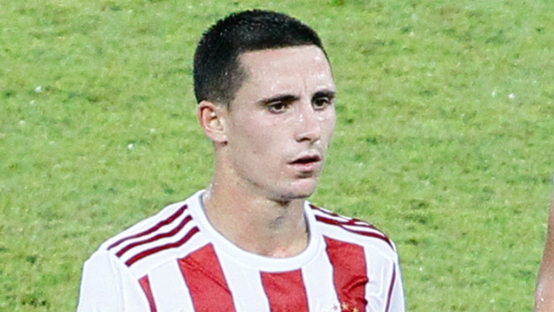 Ο Παναθηναϊκός έχει σταθερή ομάδα, ο Ολυμπιακός «χτίζει» με επτά δανεικούς!