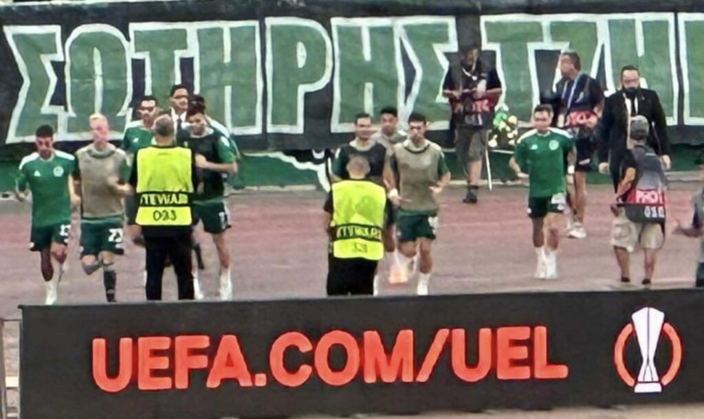 Παναθηναϊκός - Βιγιαρεάλ: Κατέθεσαν στεφάνι οι παίκτες - Είσοδος Ισπανών (vid)