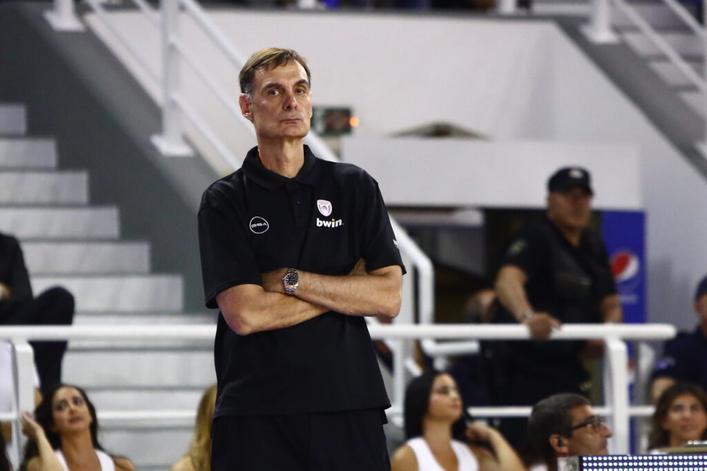 Μπαρτζώκας στους διαιτητές: «Όταν βρίζουν εμένα στο ΟΑΚΑ δεν κάνετε τίποτα»