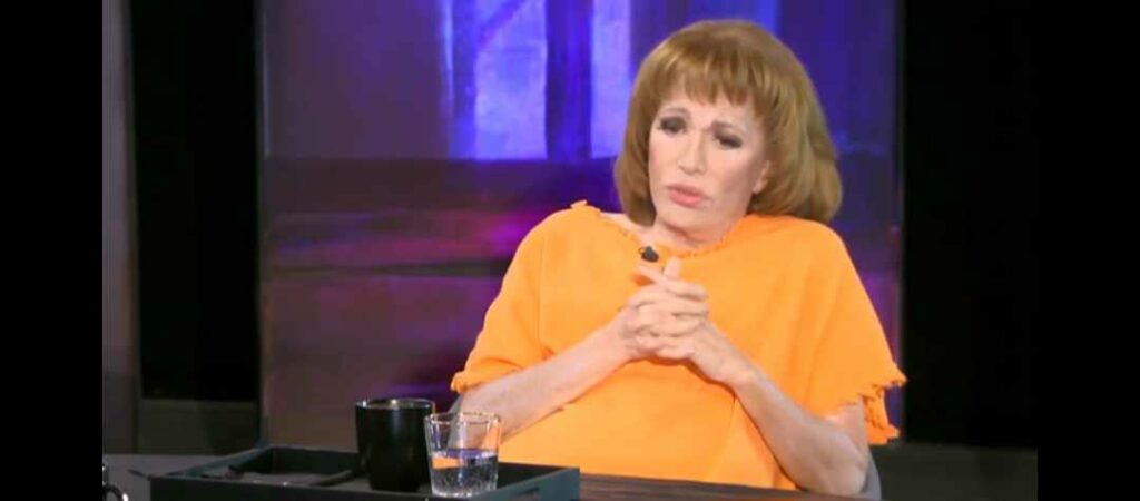 Μαίρη Χρονοπούλου: «Η μεγαλύτερη διάκρισή μου, το Χρυσό Τριφύλλι» (vid)