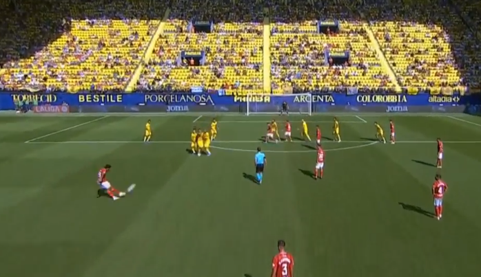 Αδιανόητη φαουλάρα από τον Κόκο, πίσω στο σκορ η Βιγιαρεάλ (vid)