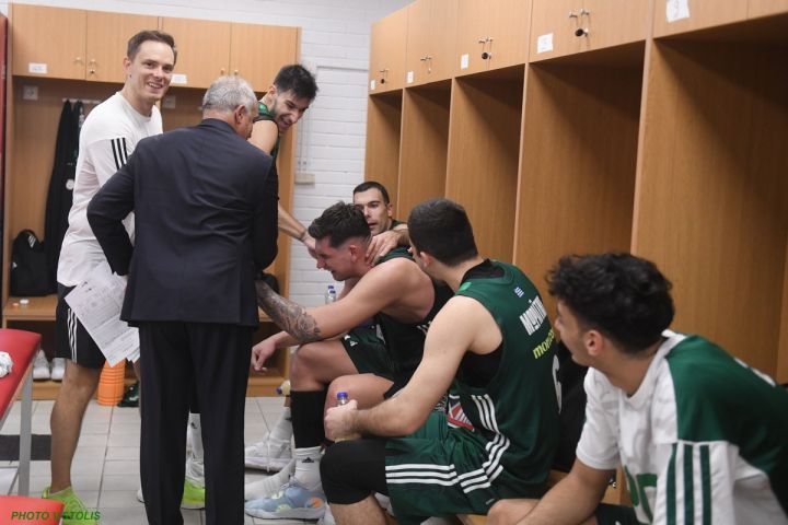 Παναθηναϊκός: Ξέσπασε σε κλάματα ο Μήτογλου στα αποδυτήρια