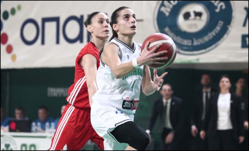 Οι πρώτες φωτογραφίες της «πράσινης» Σταμολάμπρου κόντρα στον Ολυμπιακό! (pics)