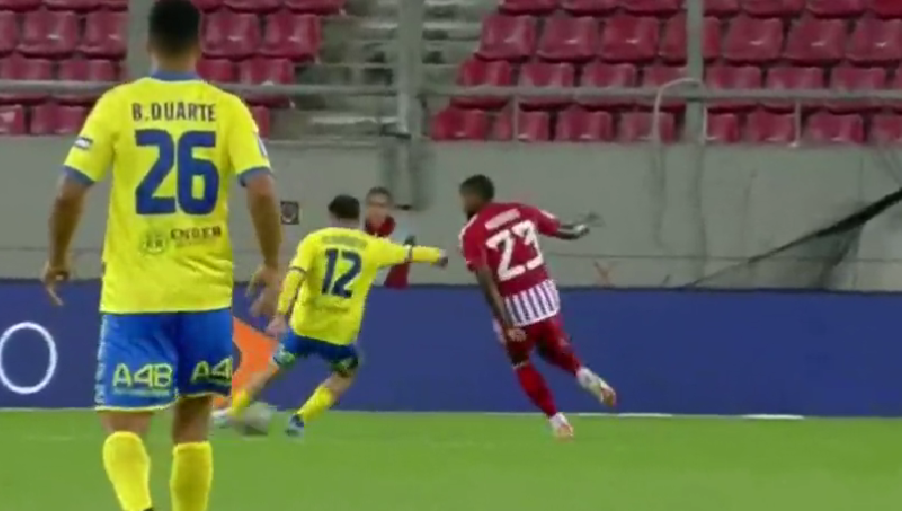 «Σόκαρε» τον Ολυμπιακό ο Παναιτωλικός, 0-1 ο Χατζηθεοδωρίδης! (vid)