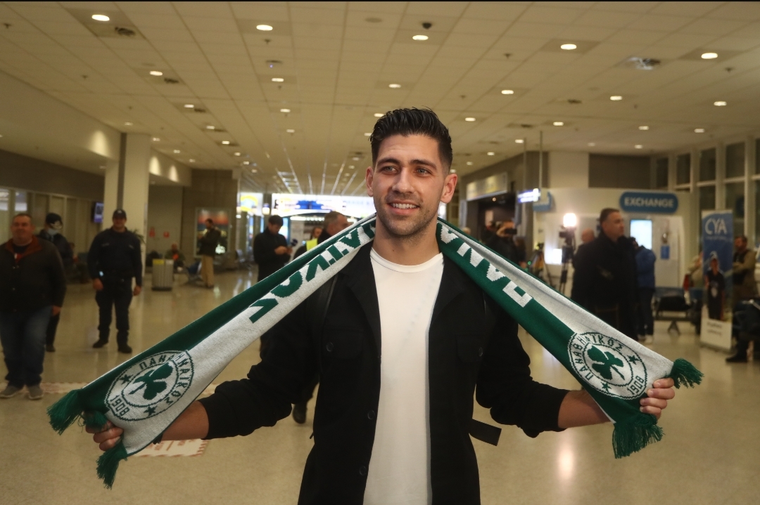 Μπακασέτας: "Γι' αυτό επέλεξα Παναθηναϊκό - Ευχαριστώ τον κ. Αλαφούζο"