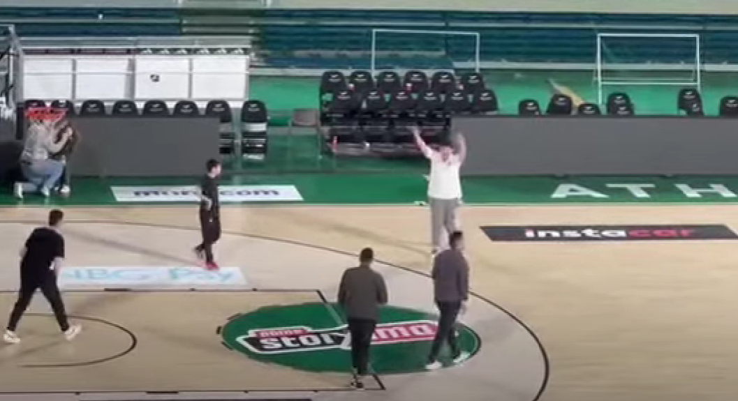 Παναθηναϊκός: Έδωσε σόου ο Σαρπ Αταμάν - Ευστόχησε σε τρίποντο, πανηγύρισαν οι οπαδοί (vid)