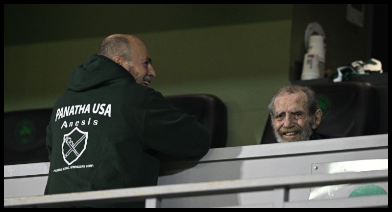 Με «Panatha USA» ο Αλαφούζος στη Λεωφόρο - Τα είπε με τον «Καπετάνιο»!