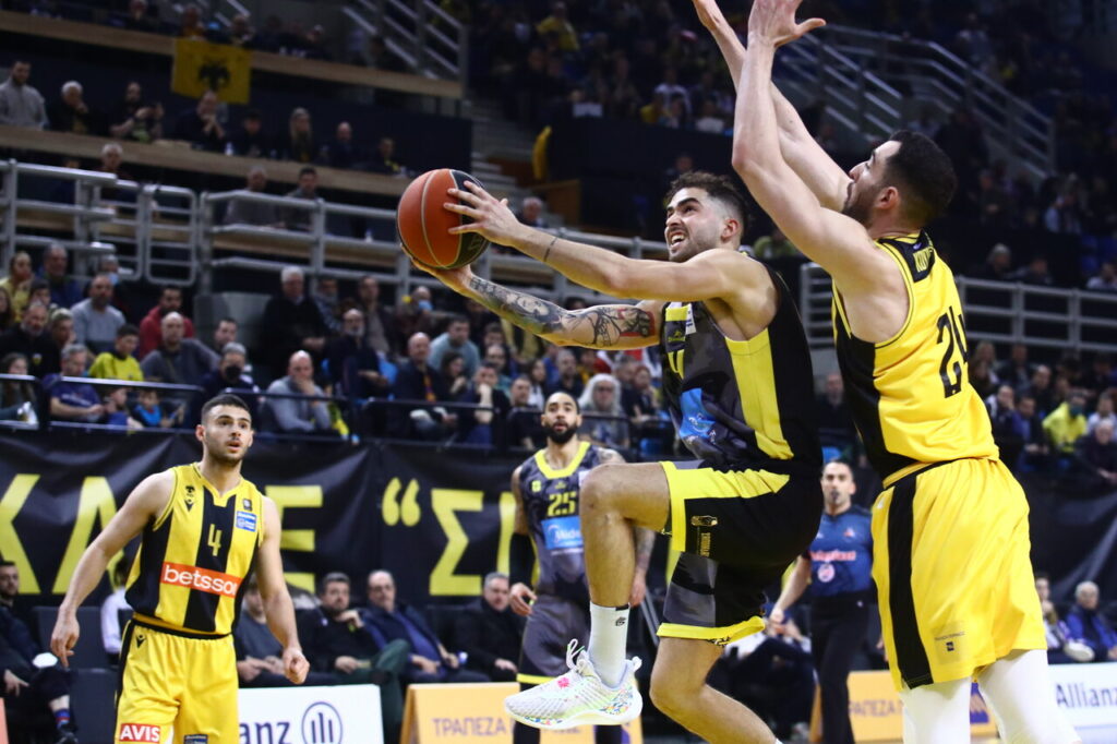 Αναμένεται μεγάλη μάχη Παναθηναϊκού και Ολυμπιακού για Έλληνα παίκτη!