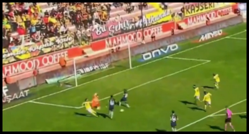 Ασίστ «πάρε-βάλε» από Χατζηγιοβάνη κόντρα στην Καϊσέρισπορ! (vid)