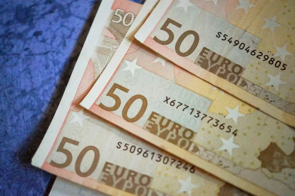 ΕΦΚΑ ΔΥΠΑ ΟΑΕΔ ΟΠΕΚΑ: «Βρέχει» λεφτά από 19/3: Ποιοι θα δουν χρήματα στα ΑΤΜ