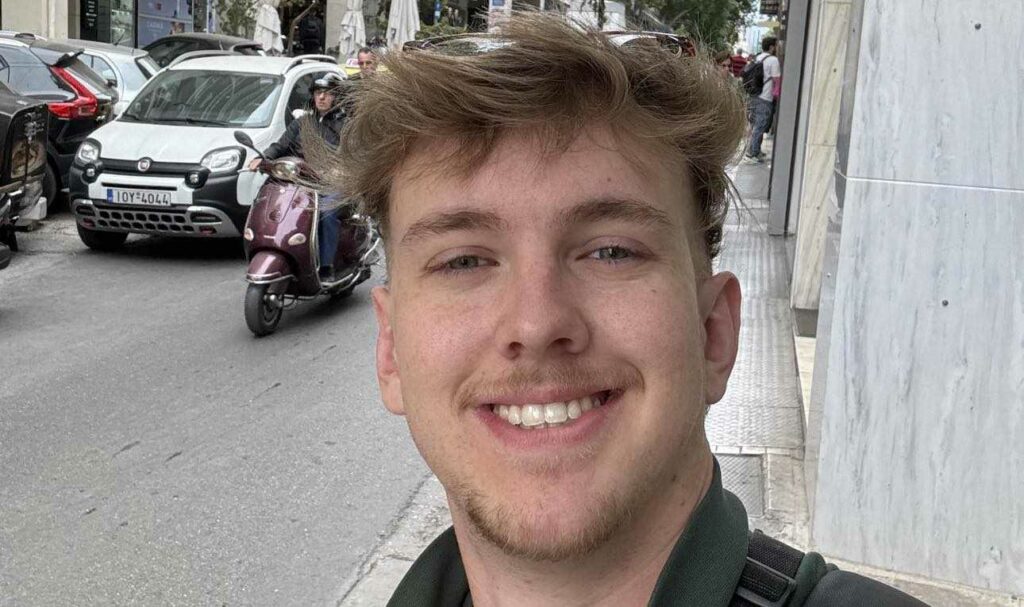 Στην Ελλάδα ο YouTuber Φιάγκο - Ρώτησε για Παναθηναϊκό και συλλαλητήριο (pics)