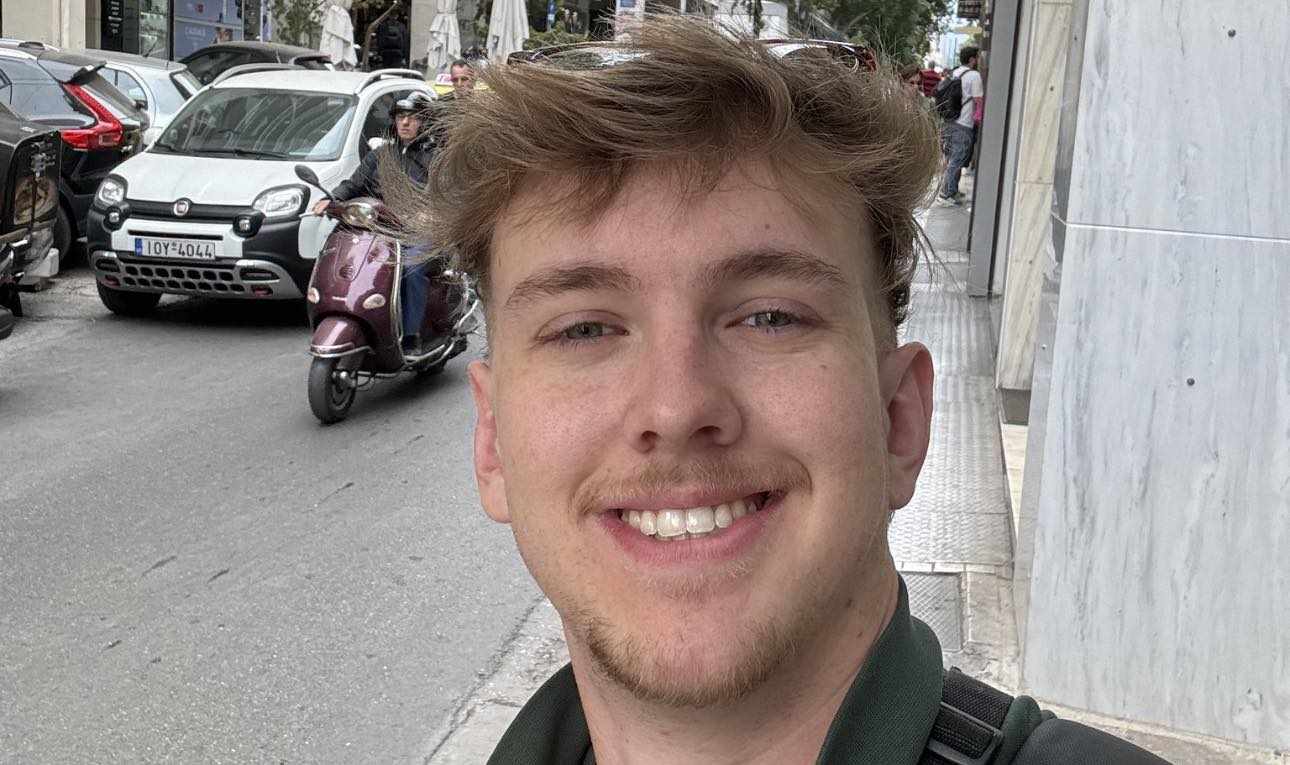 Στην Ελλάδα ο YouTuber Φιάγκο - Ρώτησε για Παναθηναϊκό και συλλαλητήριο (pics)