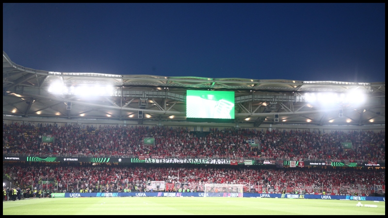 Σοκ στον τελικό: Οπαδός υπέστη καρδιακό επεισόδιο στην OPAP Arena!