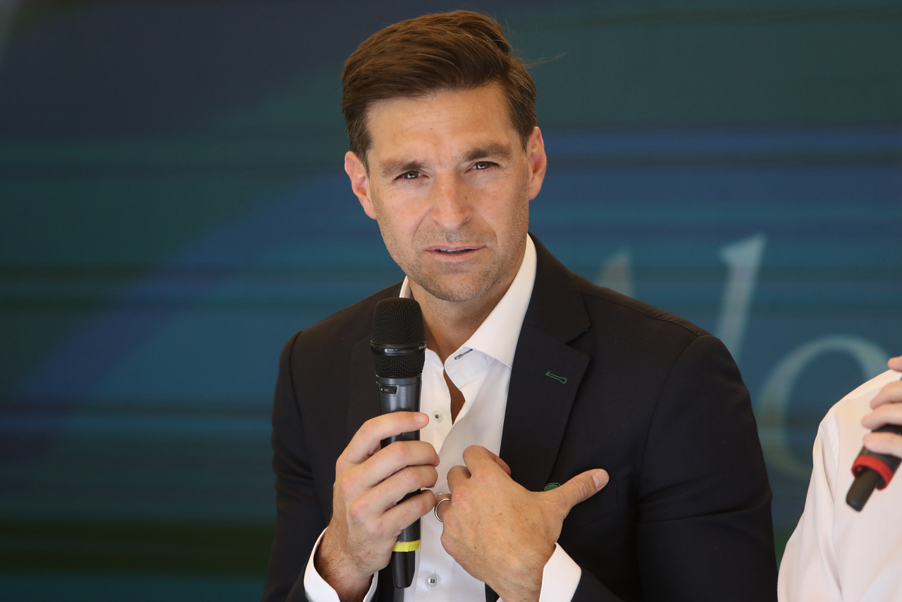 Αλόνσο: Τα συστήματα που προτιμάει και οι αρχές που θέλει να περάσει στον Παναθηναϊκό