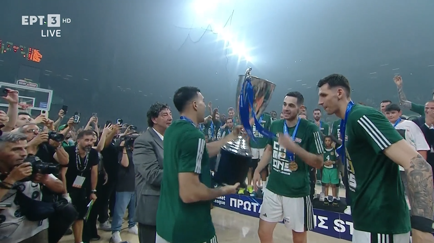 Πρωταθλητής Ελλάδας ο Παναθηναϊκός - Η απονομή στη μεγαλύτερη ομάδα της Ευρώπης (vids-pics)