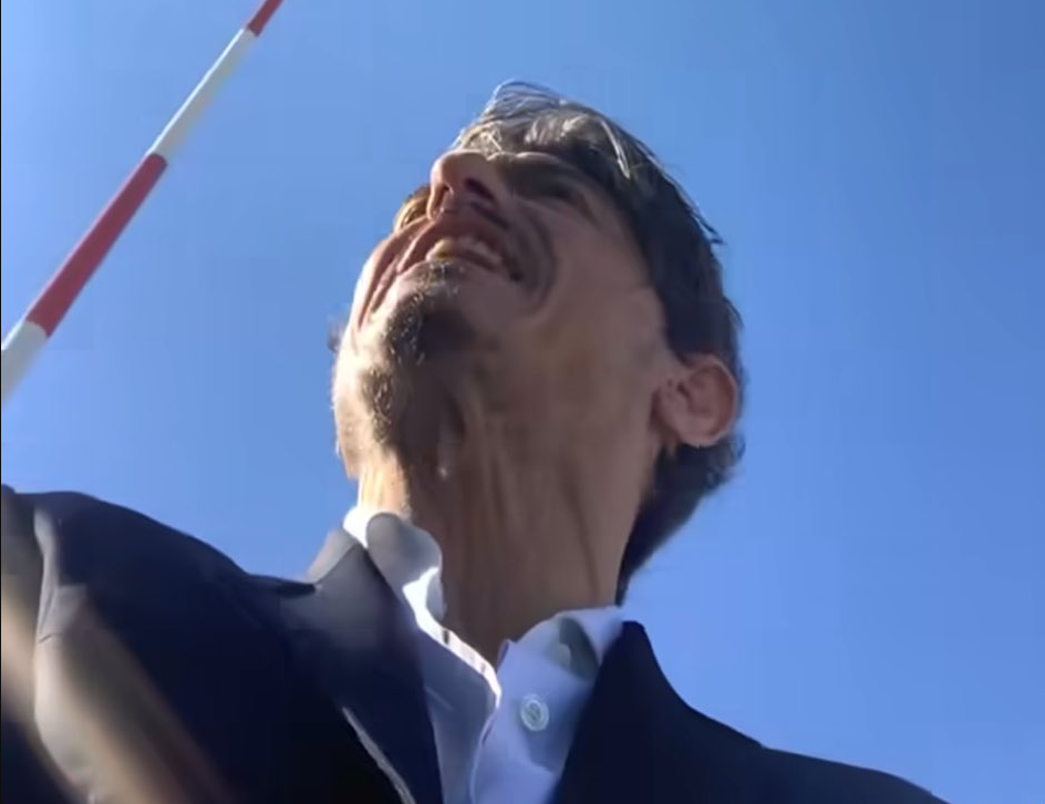 Εξαλλος Γιαννακόπουλος: «Μας έχετε γαμ@@@@» - Χάος στο αεδρόμιο Ελευθέριος Βενιζέλος