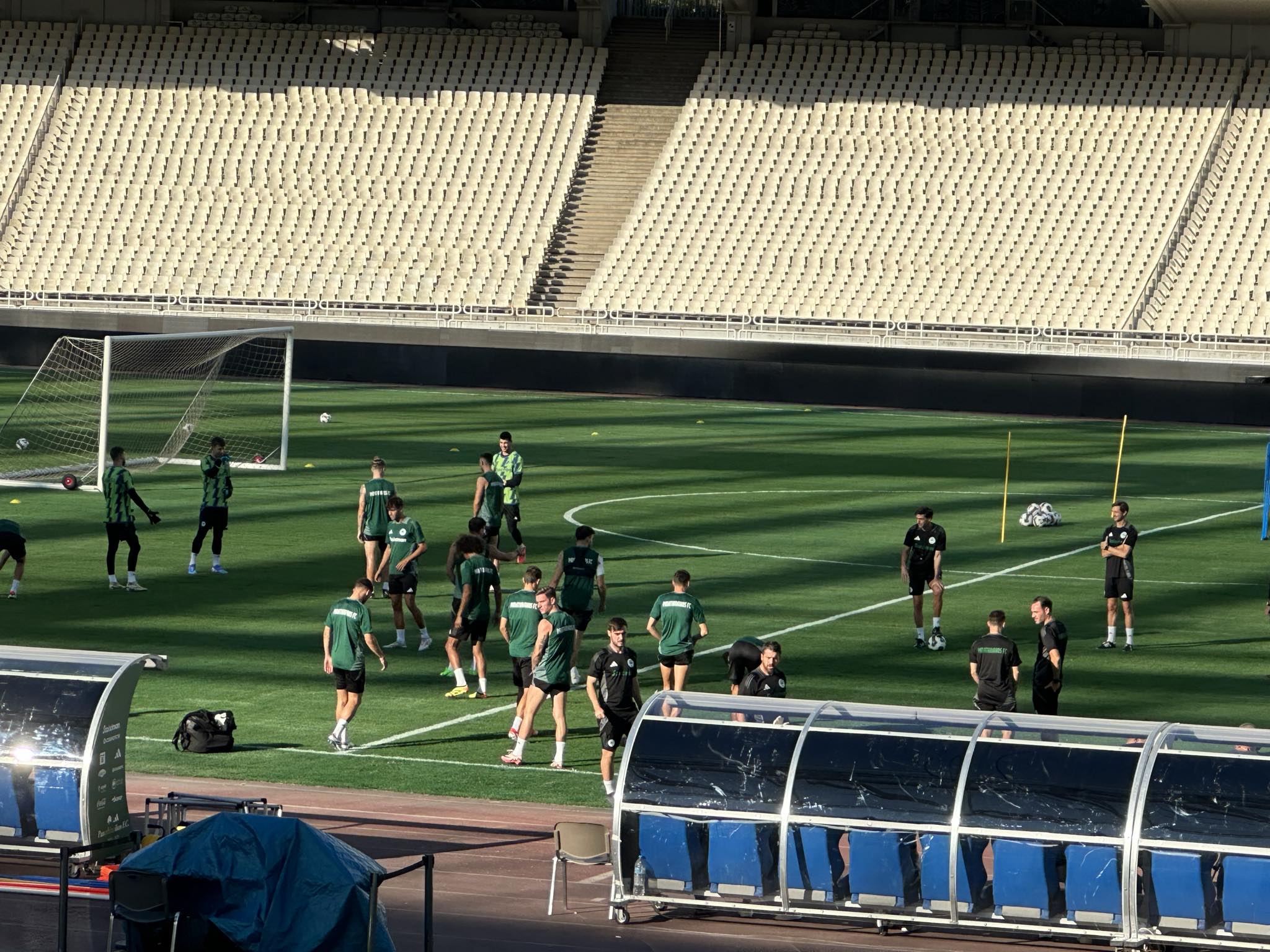 Ομιλία στους παίκτες και κόλπα Αλόνσο στο ΟΑΚΑ - Η τελευταία προπόνηση (pics-vid)