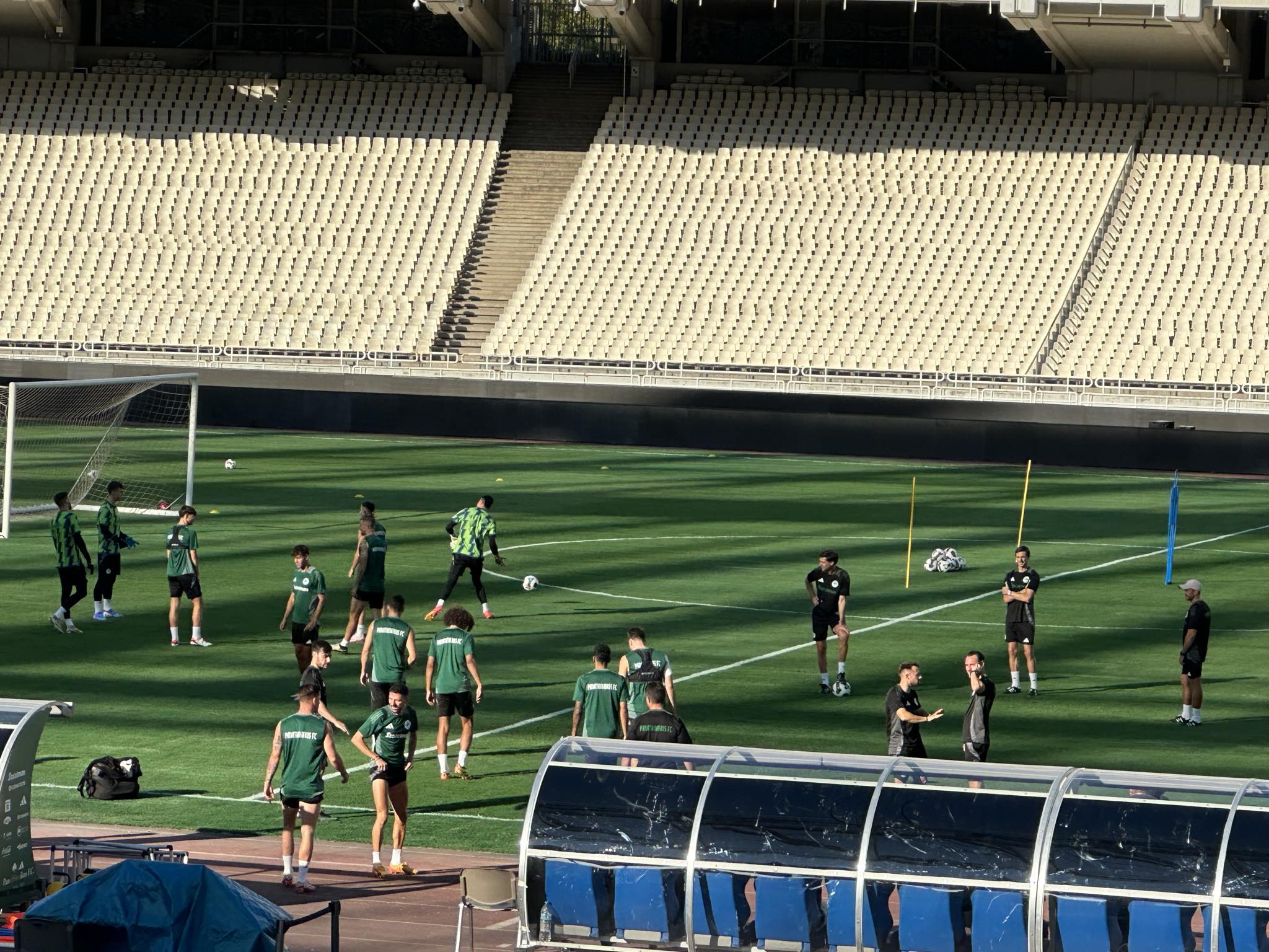 Ομιλία στους παίκτες και κόλπα Αλόνσο στο ΟΑΚΑ - Η τελευταία προπόνηση (pics-vid)