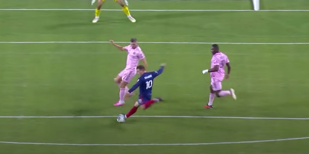 Η Βασιλεία «έκλεψε» την τελευταία στιγμή τον Σακίρι από ελληνική ομάδα!