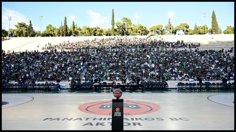 Σύνθημα για Αταμάν στο Καλλιμάρμαρο - Αποθέωσε τους φιλάθλους ο πράσινος τεχνικός (pic)