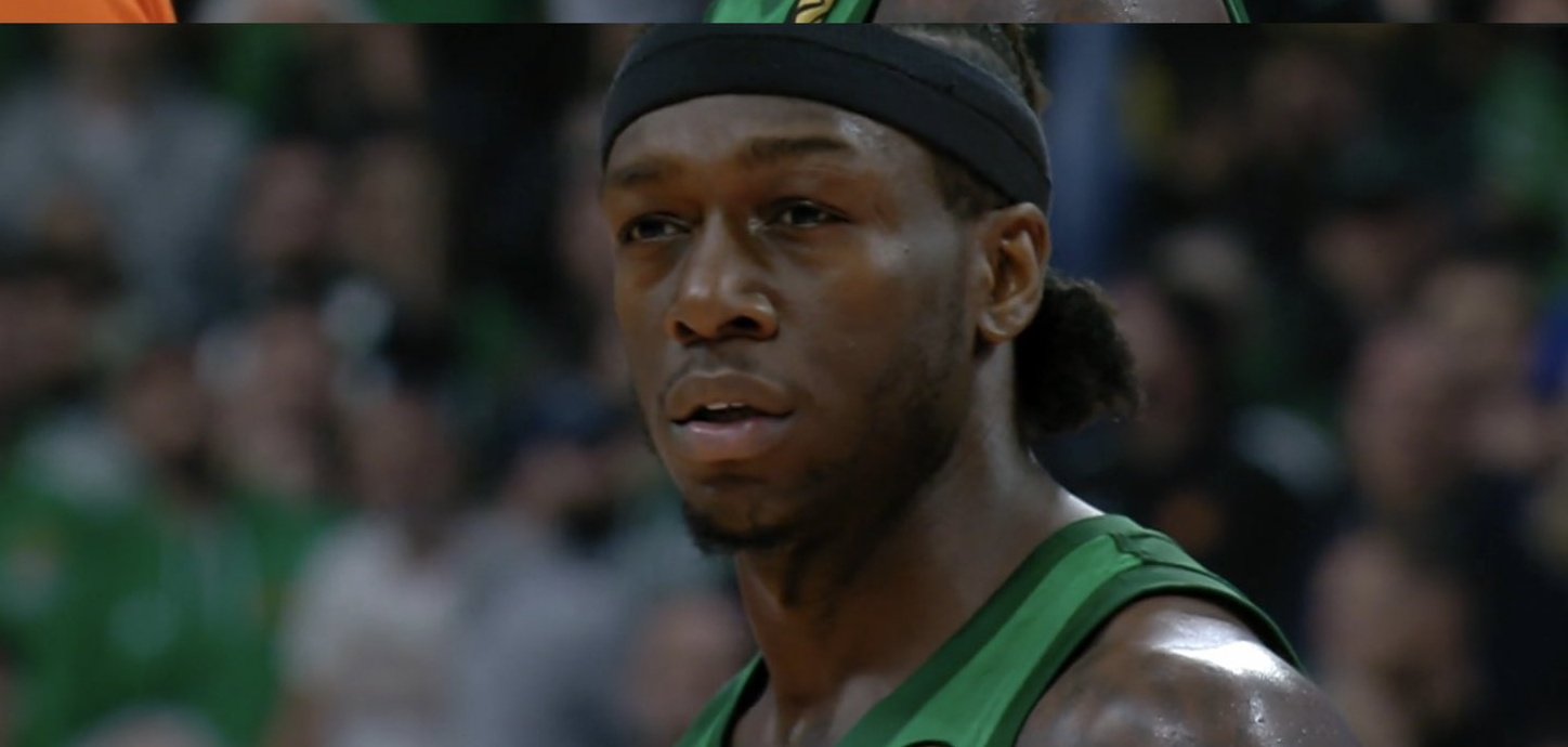 Το «περίεργο» φάουλ και το βλέμμα του Ναν στον διαιτητή! (vid)