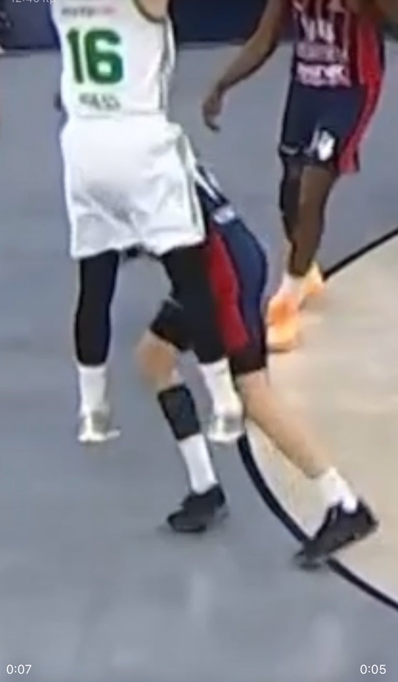 Το ΚΑΘΑΡΟ φάουλ στον Όσμαν και η εφεύρεση του Ντιφαλά στον Ναν (vid-pics)