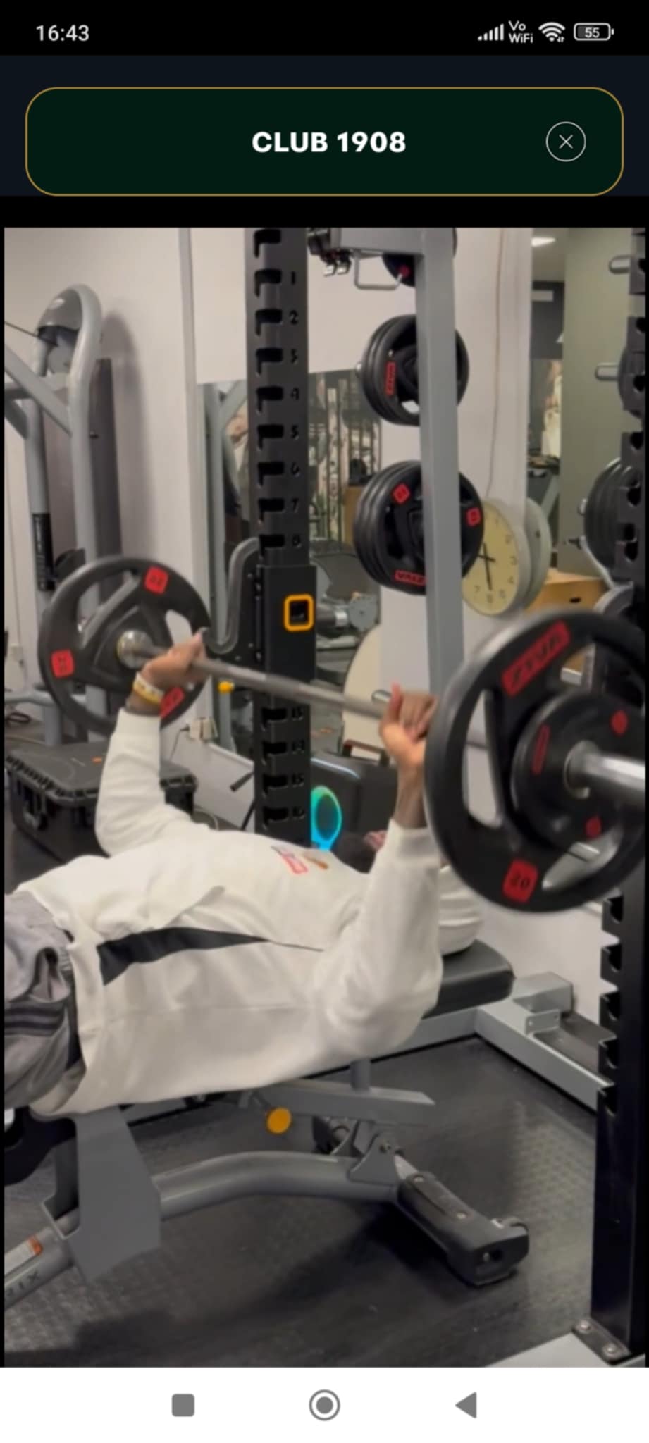 Λεσόρ: Οι σκληρές προπονήσεις για να επιστρέψει στη δράση!