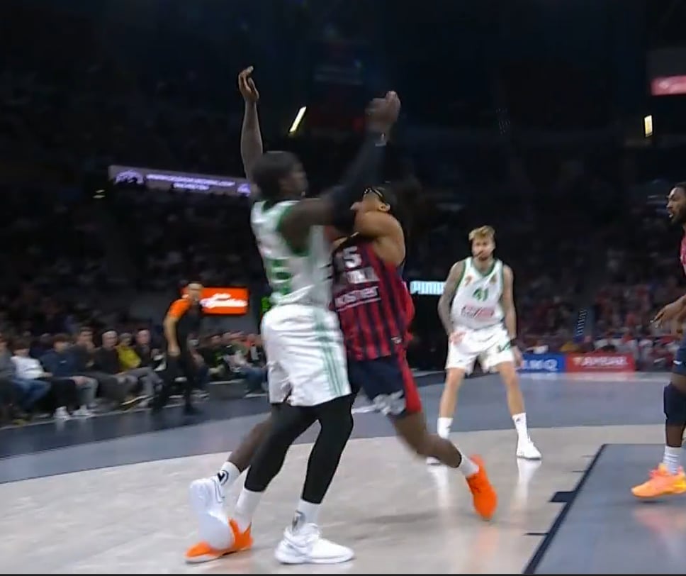 Το ΚΑΘΑΡΟ φάουλ στον Όσμαν και η εφεύρεση του Ντιφαλά στον Ναν (vid-pics)