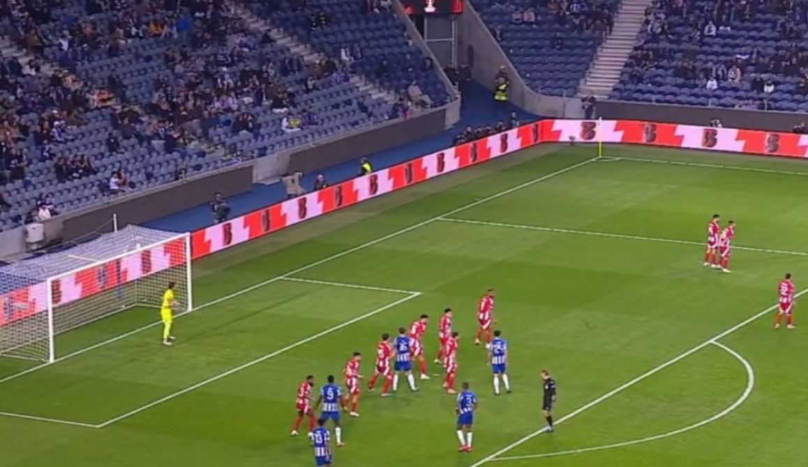 Άδειο το «Ντραγκάο» για το Πόρτο-Ολυμπιακός!