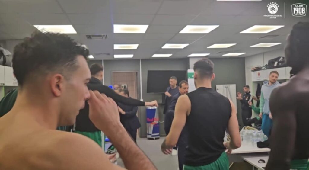 Η ομιλία Αταμάν στα αποδυτήρια, το δώρο στους παίκτες και η φοβερή τους ατάκα!