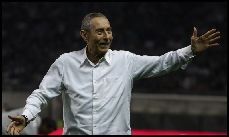 Γονιός για Οικονομόπουλο: «Ο καλύτερος τερματοφύλακας όλων των εποχών» (vid)