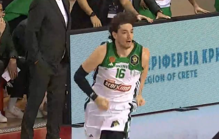 Παναθηναϊκός - Περιστέρι: Πήρε αμυντικό ριμπάουντ, διέσχισε όλο το γήπεδο και σκόραρε ο Οσμάν (vid)