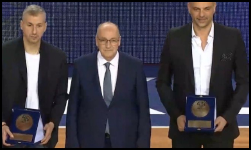 Παναθηναϊκός: Βραβεύτηκαν Διαμαντίδης-Τσαρτσαρής στο ημίχρονο (vid)