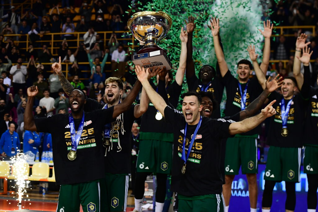 Παναθηναϊκός: Η απονομή του Κυπέλλου Ελλάδας - Εικόνες και βίντεο (vid)