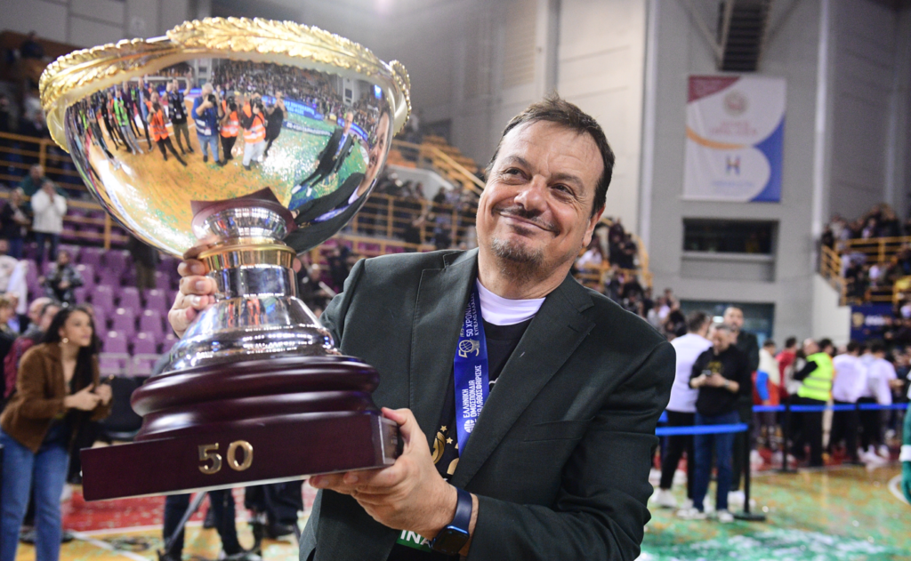 Αταμάν: «Θα δώσω το Κύπελλο στον Γιαννακόπουλο» - Οι δηλώσεις στη συν. Τύπου