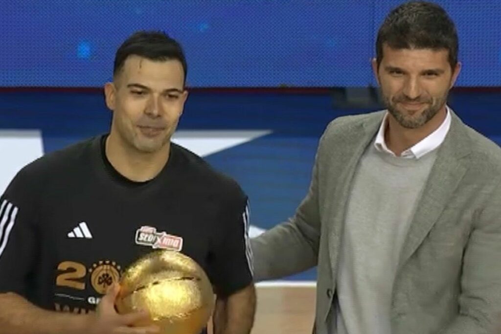 MVP του Κυπέλλου ο Κώστας Σλούκας εν μέσω αποθέωσης