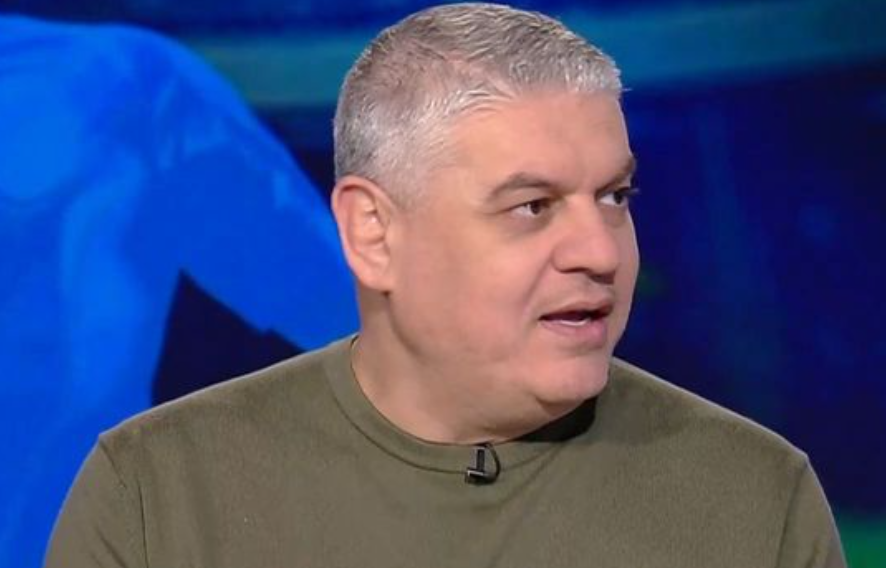 Παπαθεοδώρου: «Οι 4 μεγάλες ομάδες θα δώσουν το 110% στα Play-offs χωρίς ομάδες... δορυφόρους» (vid)
