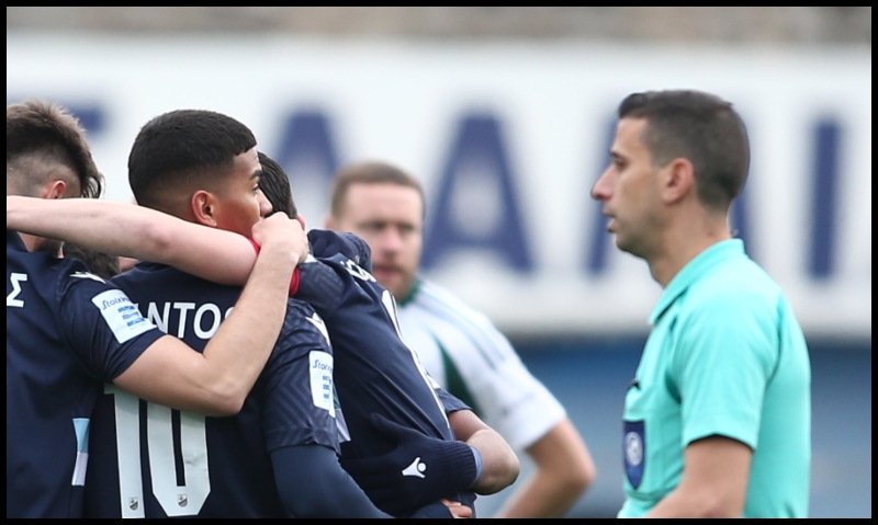 Παναθηναϊκός: Καθυστερήσεις από τα ball boys στη Λαμία, παρατηρήσεις από τον Ευαγγέλου