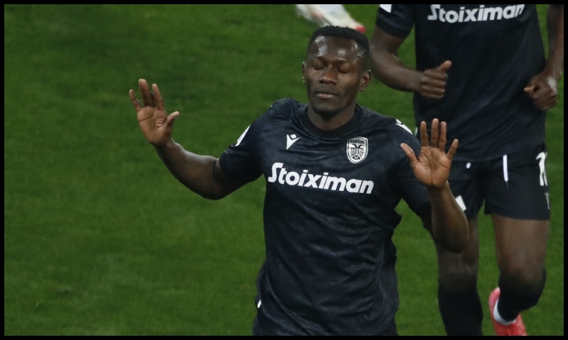 «Κάρφωσε» τον Ολυμπιακό ο Μαντί Καμαρά, δεν πανηγύρισε το γκολ (vid)