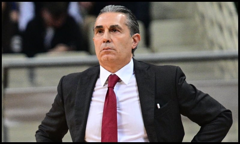 Σκαριόλο για Μπράουν: «Διανύει μία πολύ δύσκολη σεζόν, θα συζητήσω μαζί του»