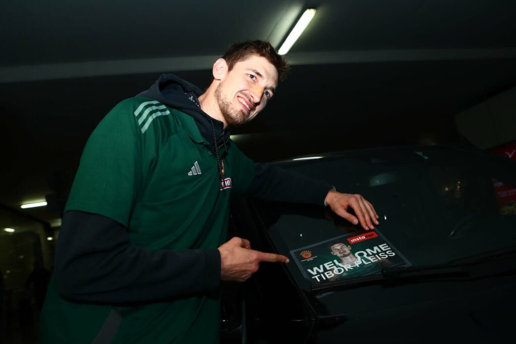 Τρομερός Αταμάν - Η πρώτη ατάκα στον Πλάις για τον Παναθηναϊκό