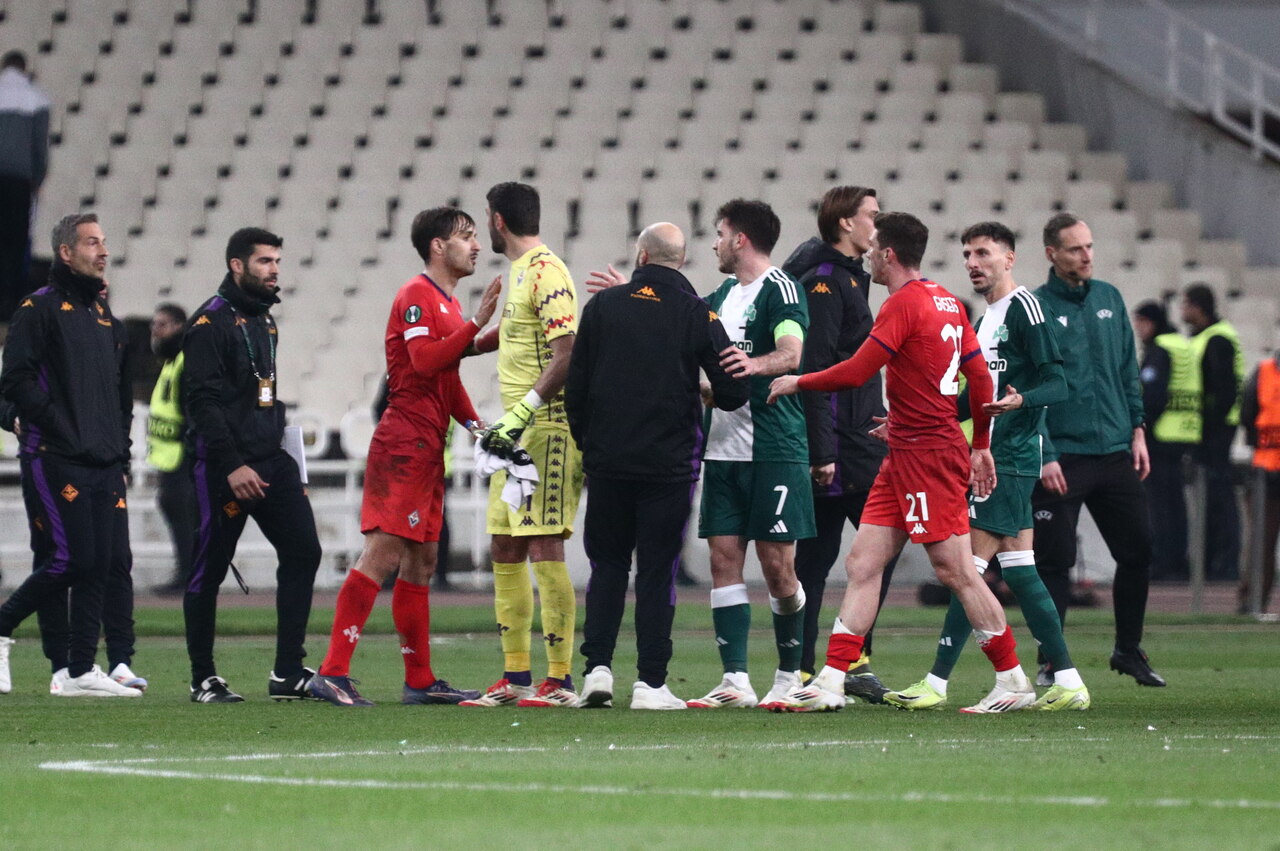Παναθηναϊκός - Φιορεντίνα: Ένταση μεταξύ των παικτών μετά τη λήξη
