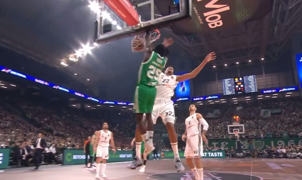 Παναθηναϊκός - Ρεάλ: Ο Ναν έκανε πόστερ τον Ταβάρες και ξεσήκωσε το ΟΑΚΑ (vid)