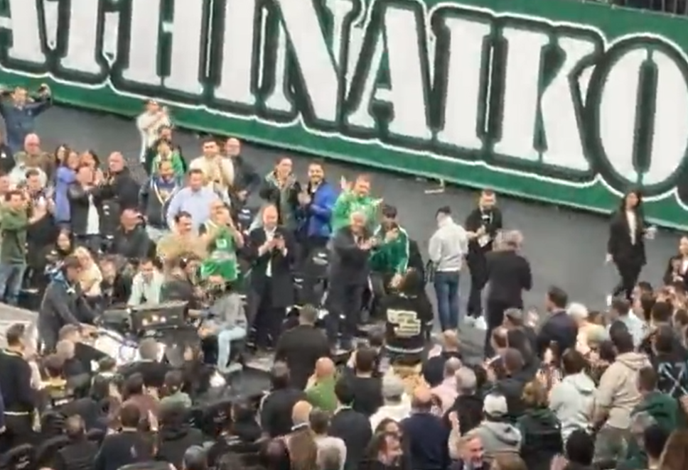 Επέστρεψε στο ΟΑΚΑ ο Λεσόρ - Η απίθανη αντίδραση των οπαδών (vid)