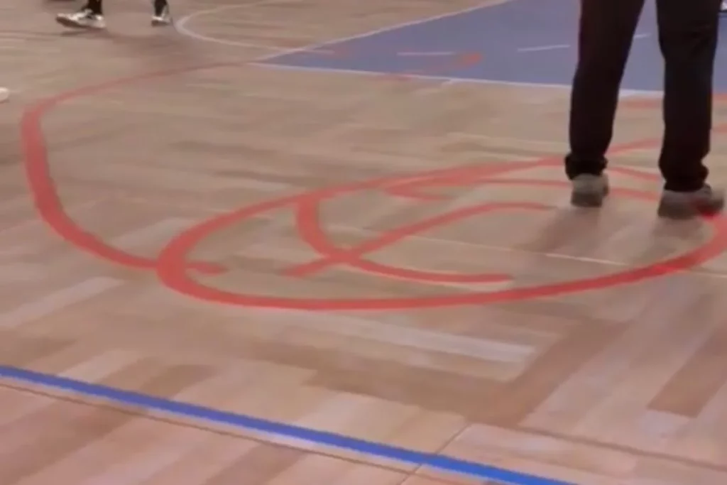 Οι Μπουλς έκαναν προπόνηση σε Glass Floor όπως αυτό του Παναθηναϊκού κι ενθουσιάστηκαν