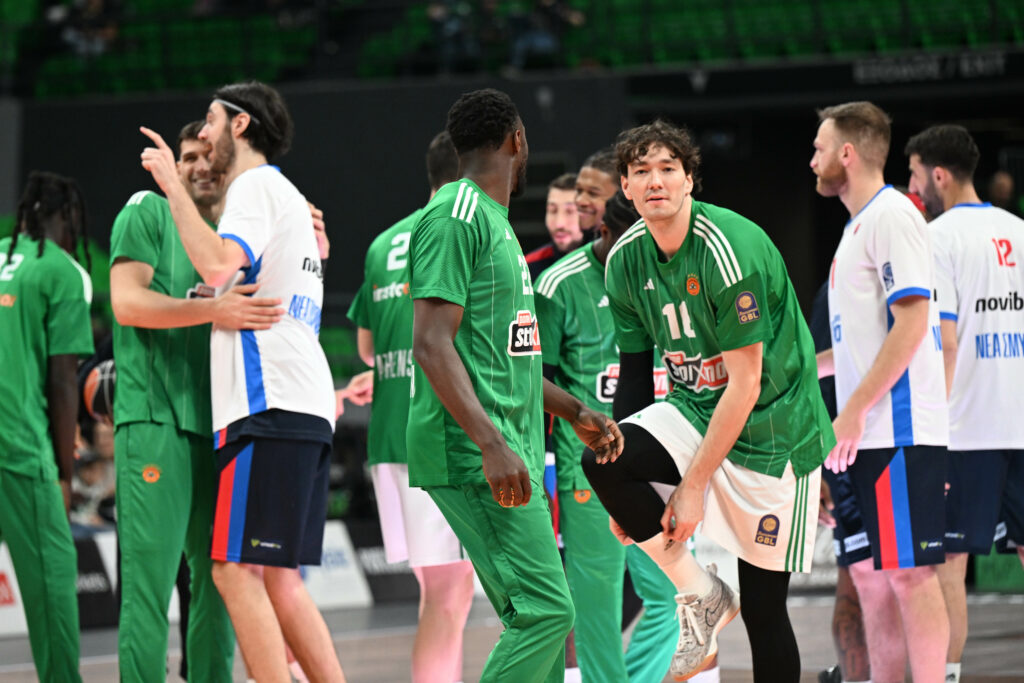 Αταμάν: Με ατάκα για Ολυμπιακό και Παπαπέτρου οι δηλώσεις μετά τον Πανιώνιο